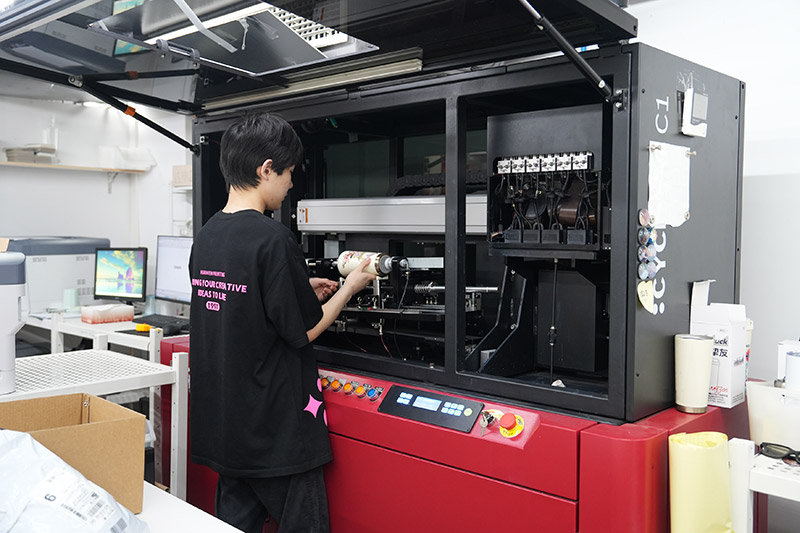 保溫杯360度旋轉(zhuǎn)打印機(jī)